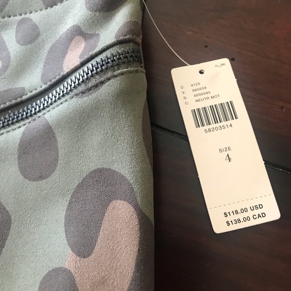 NWT. Anthropologie Leopard Sueded Slim Pants sz 4 - Picture 10 of 12